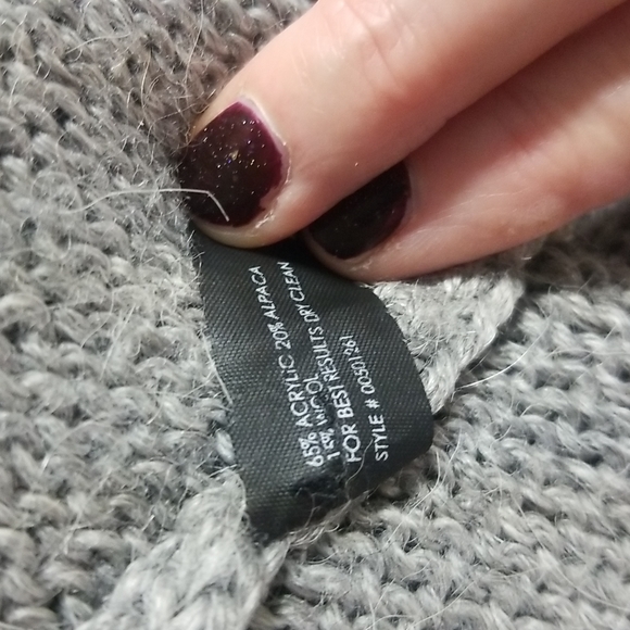 Club Monaco wool - Picture 6 of 6